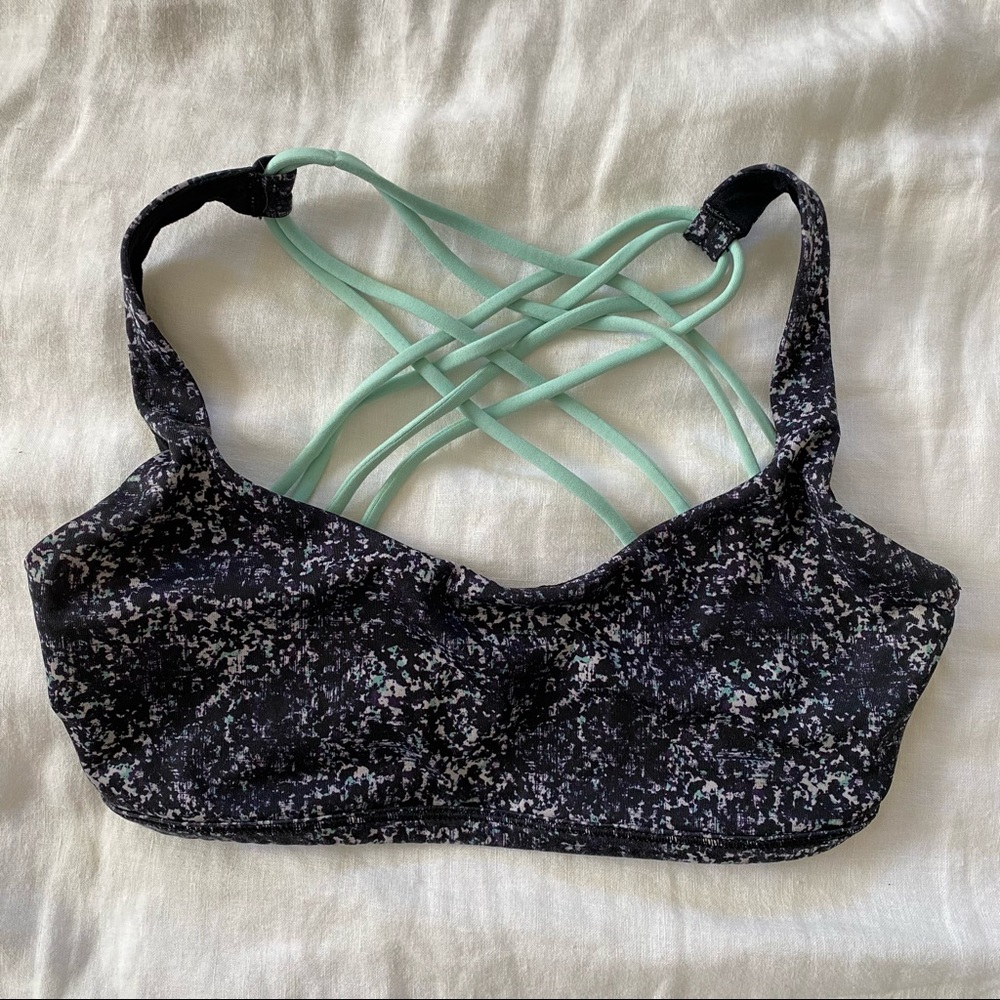 lululemon Free to Be Wild Bra - size 6 - Static Print with Mint Straps